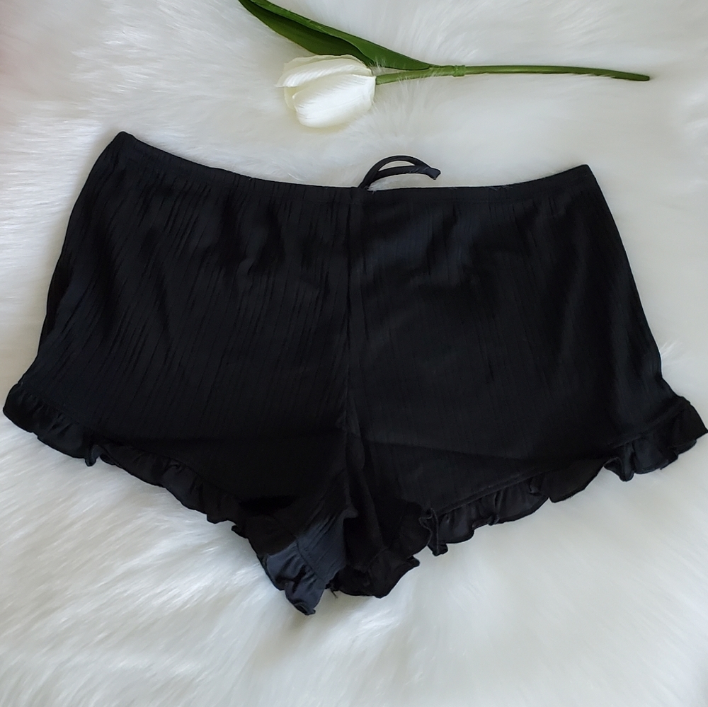 VICTORIA'S SECRET SLEEP SHORT SIZE S - Picture 4 of 6